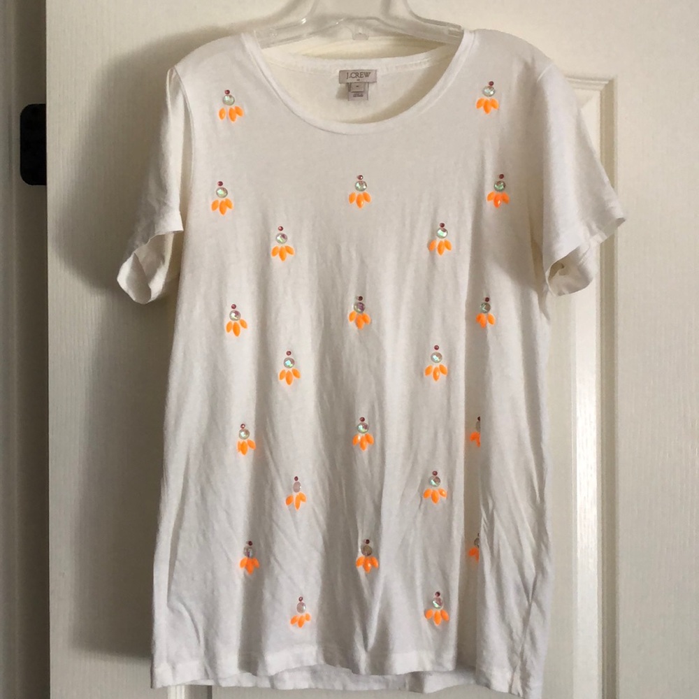 White embellished tee shirt